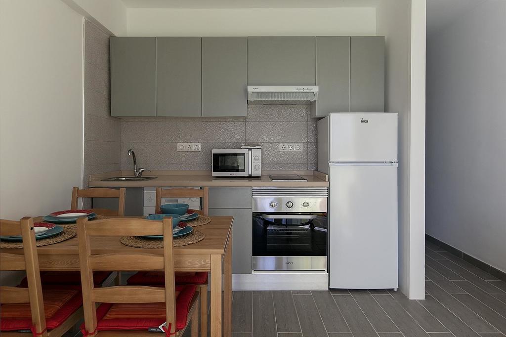 Acapulco, Costa Adeje, Tenerife Apartment Playa Feñabe Екстериор снимка